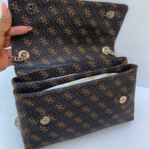 New GUESS Downtown Cool Convertible Crossbody - Picture 6 of 11